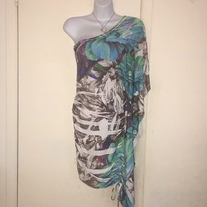 🎉PRICE DROP🎉 New One Shoulder Caftan🛍 NWOT